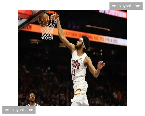 录像分析：掘金队三月明显增加半场阵地进攻比例，降低攻防转换频率